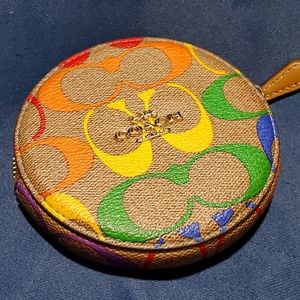 Coach Round Coin Case Rainbow Signature Canvas Pride design